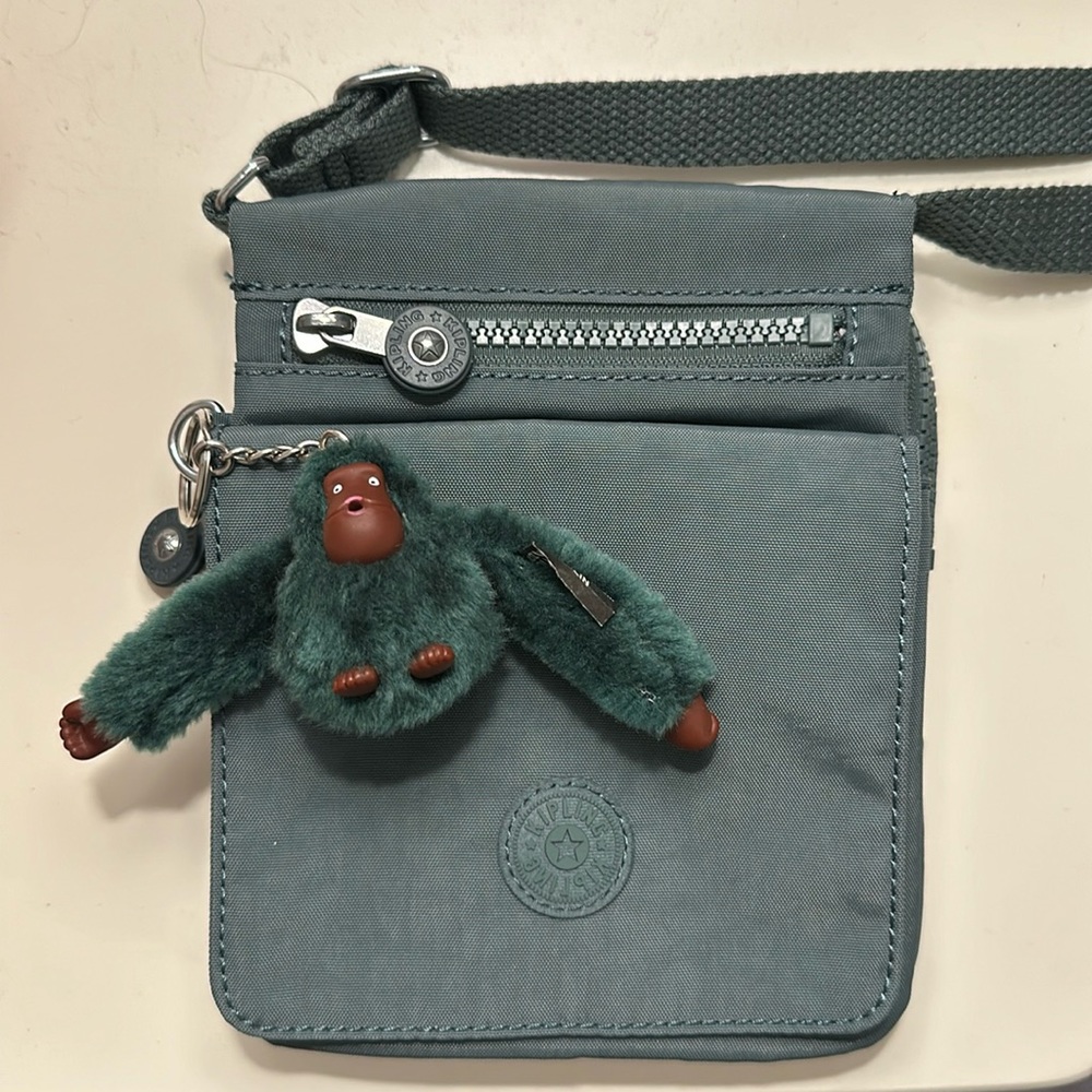 Like New Kipling New Eldorado Minibag, Lightweight crossbody- Light Aloe Tonal
